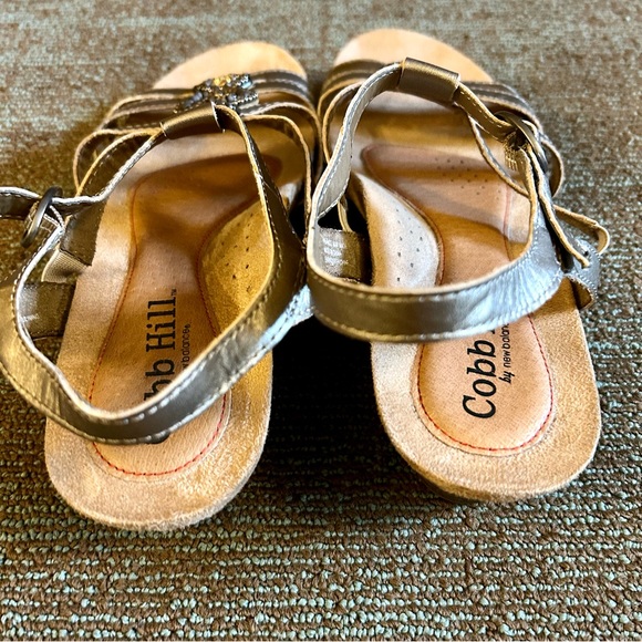 Cobb Hill New Balance Rockport Gold Hollywood Hannah Wedge Sandals, size 9.5 - Picture 9 of 12